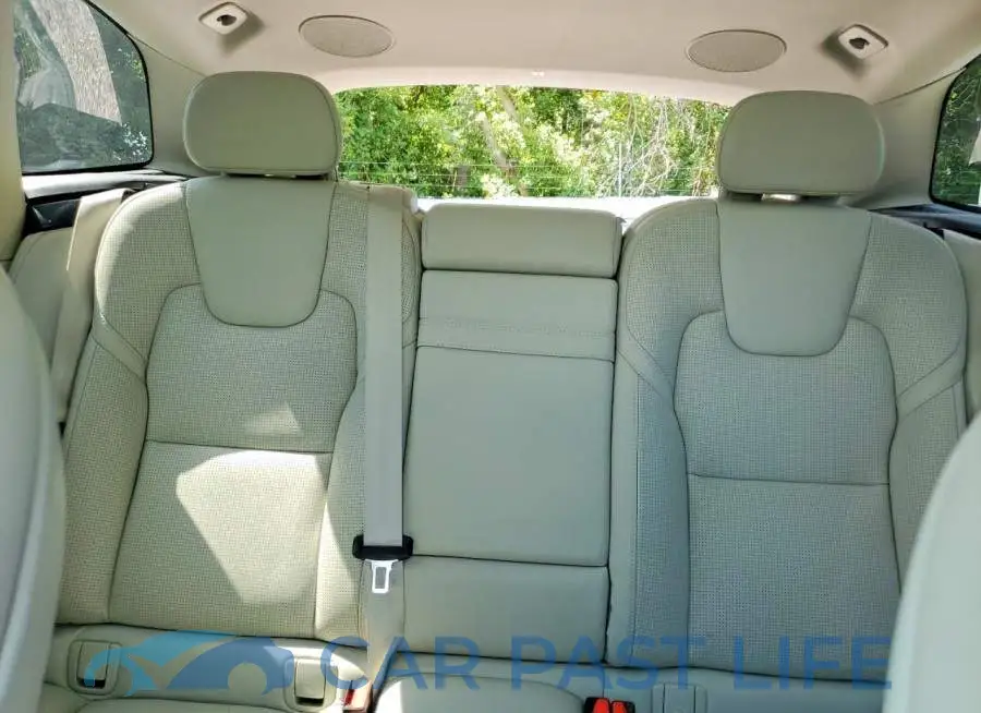 LYVA22RL6LB456468# 10