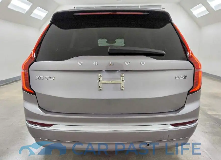YV4062PE9T1539496# 6