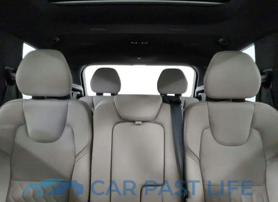 YV4062PE9T1539496# 10