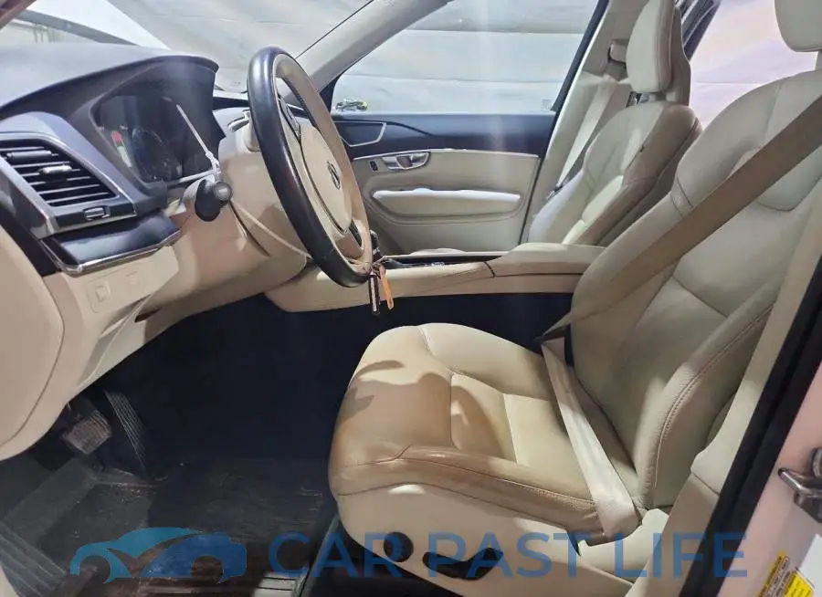 YV4102PK5L1586987# 7