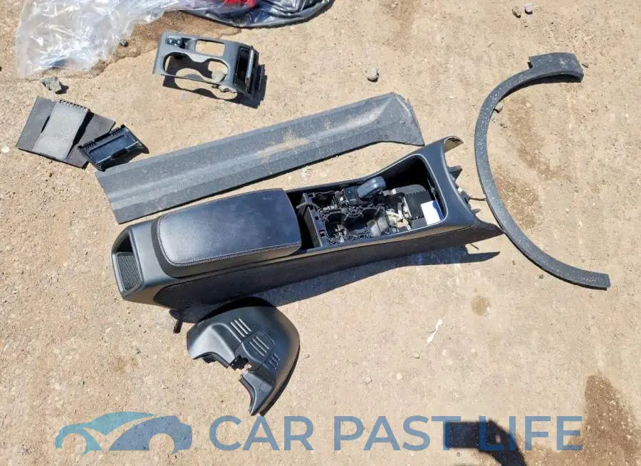 YV4162UK9L2263300# 12