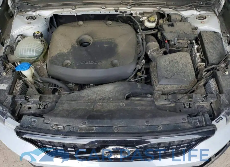 YV4162UM9L2314487# 12