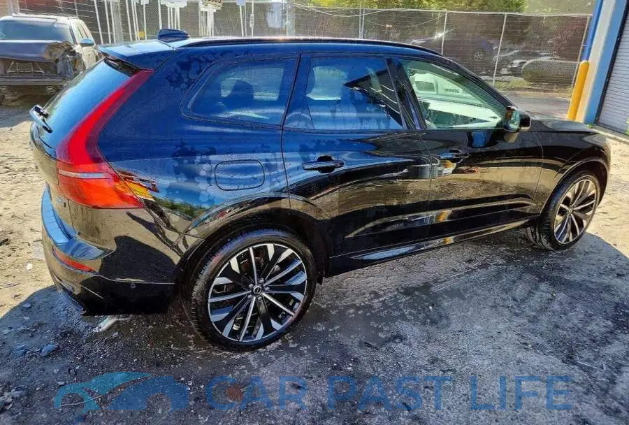 YV4M12RM3T1446333# 3