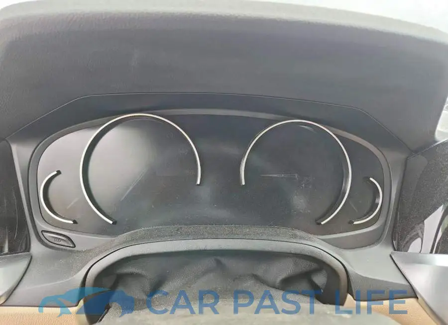 3MW5R1J0XL8B30598# 9