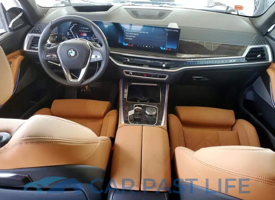 5UX13EU03T9530612# 8