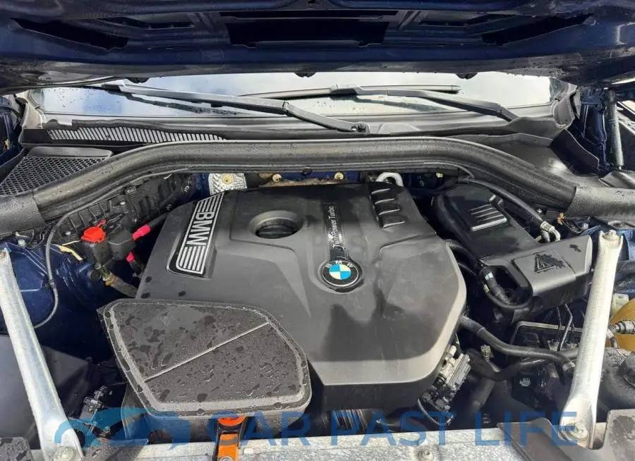 5UXTR7C52KLF25230# 8