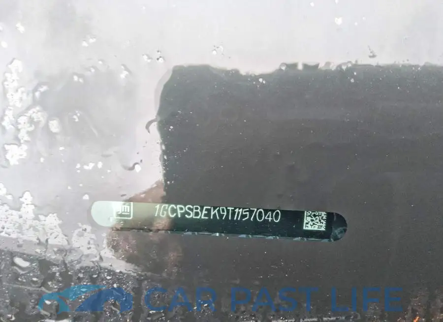 1GCPSBEK9T1157040# 13