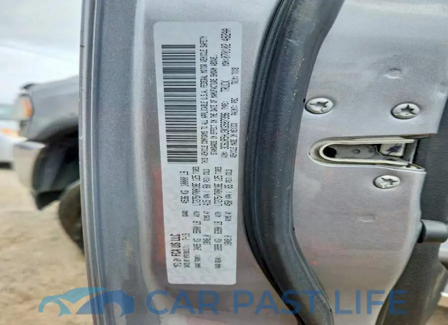 3C6UR5HJ3KG587396# 12