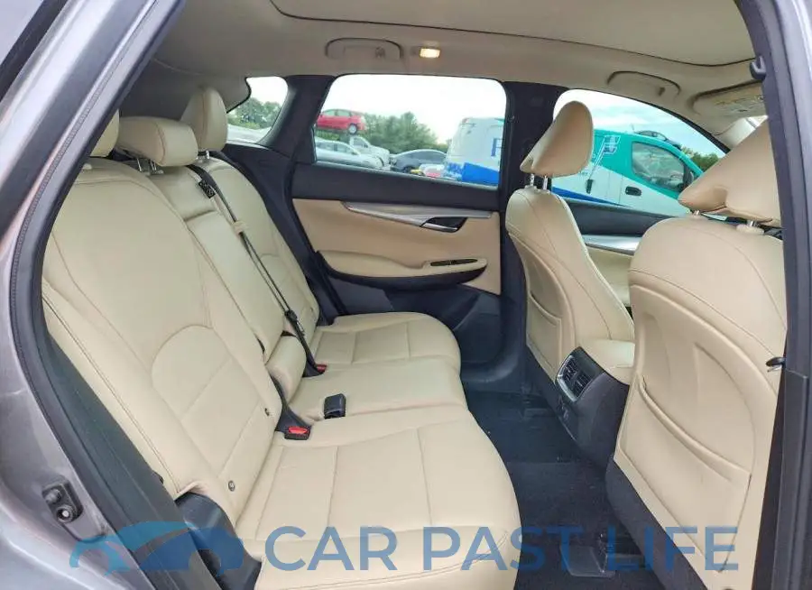 3PCAJ5M32KF148111# 10