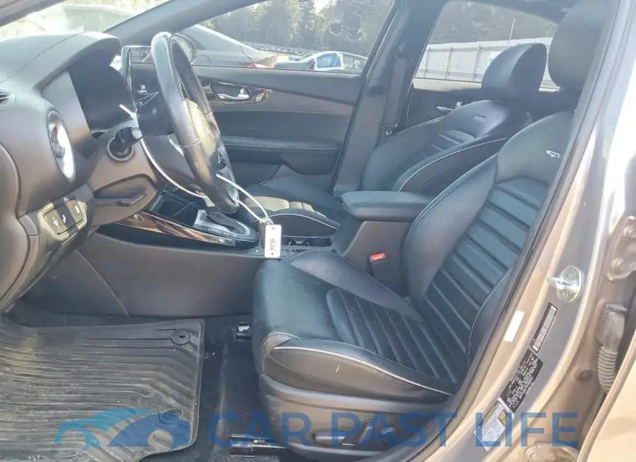 3KPF54AD7PE568204# 7