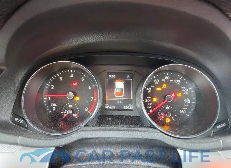 1VWLA7A37KC013001# 9