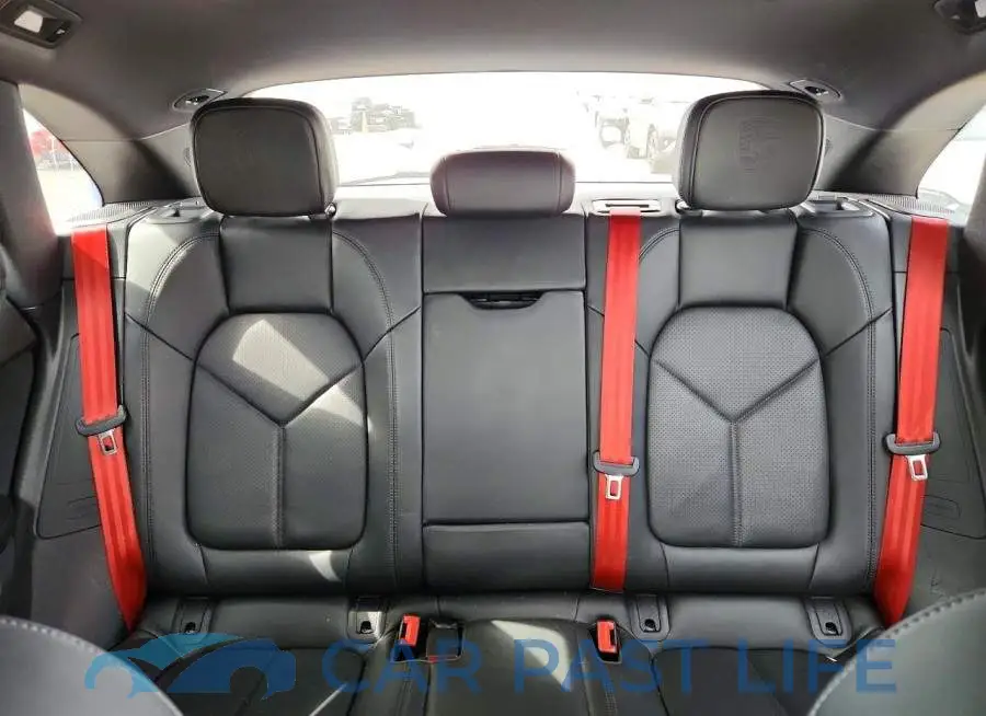 WP1AA2A55MLB17907# 10