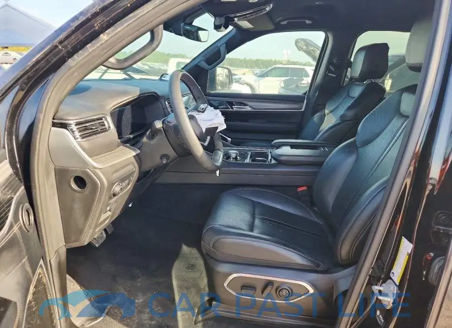 1C4SJSBP0RS175085# 7