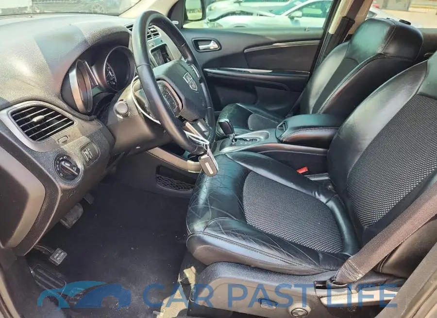 3C4PDCGB6LT261250# 7