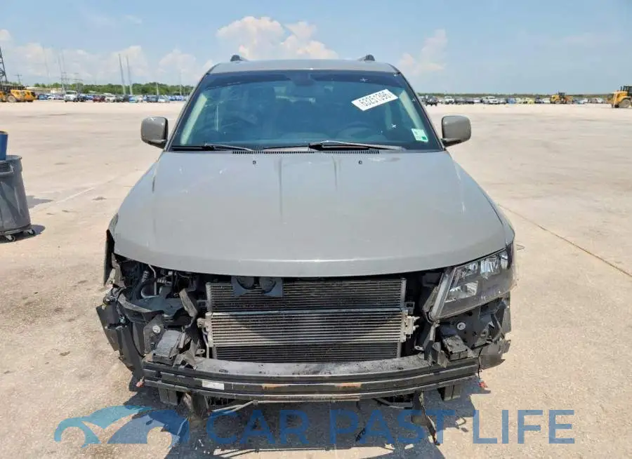 3C4PDCGB6LT261250# 5