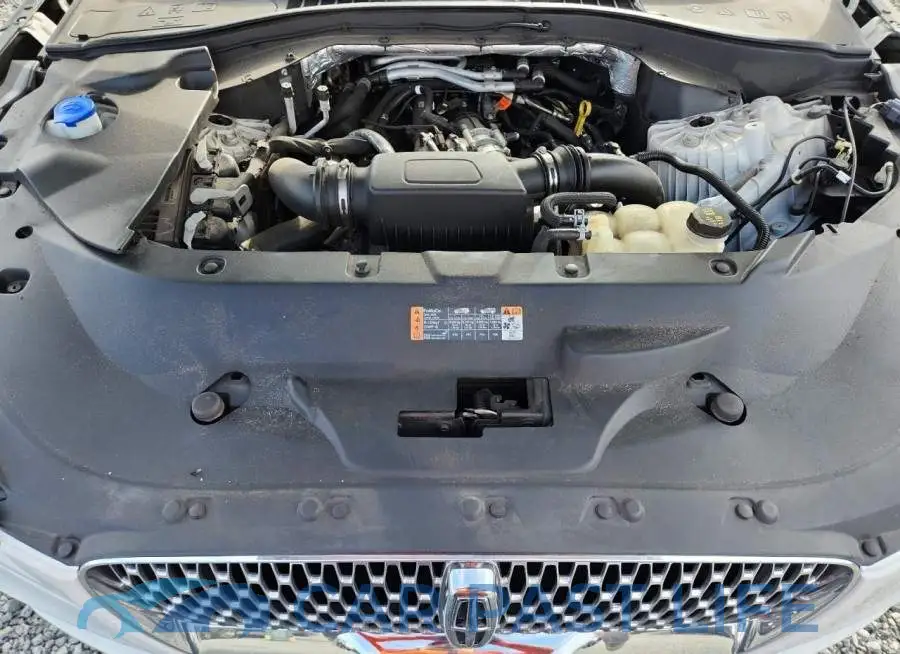 5LM5J7WC6LGL18562# 12