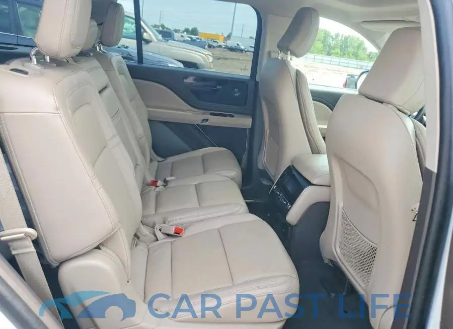 5LM5J7XC0PGL32977# 11