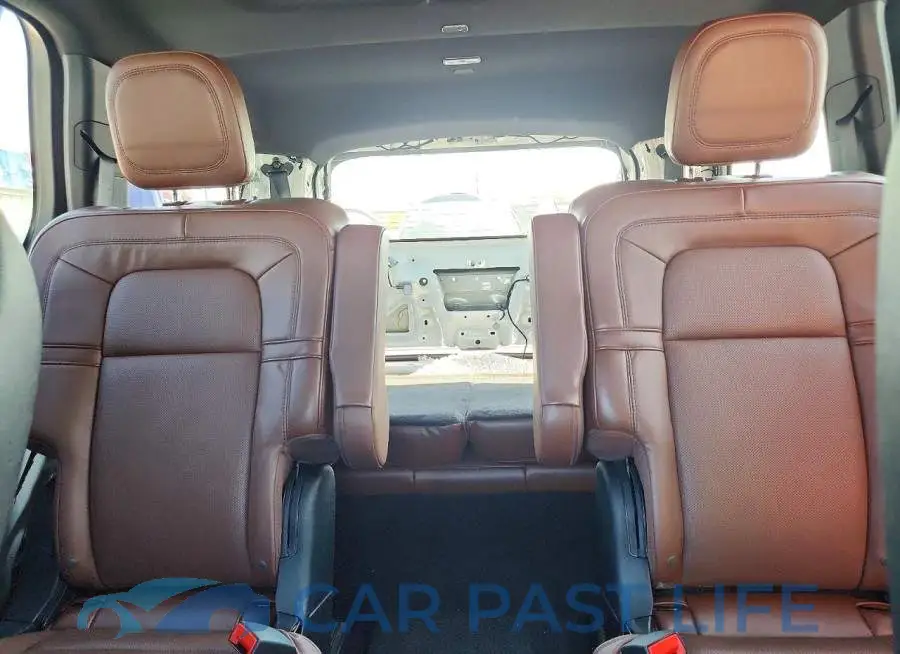 5LM5J7XC2SGL17227# 10