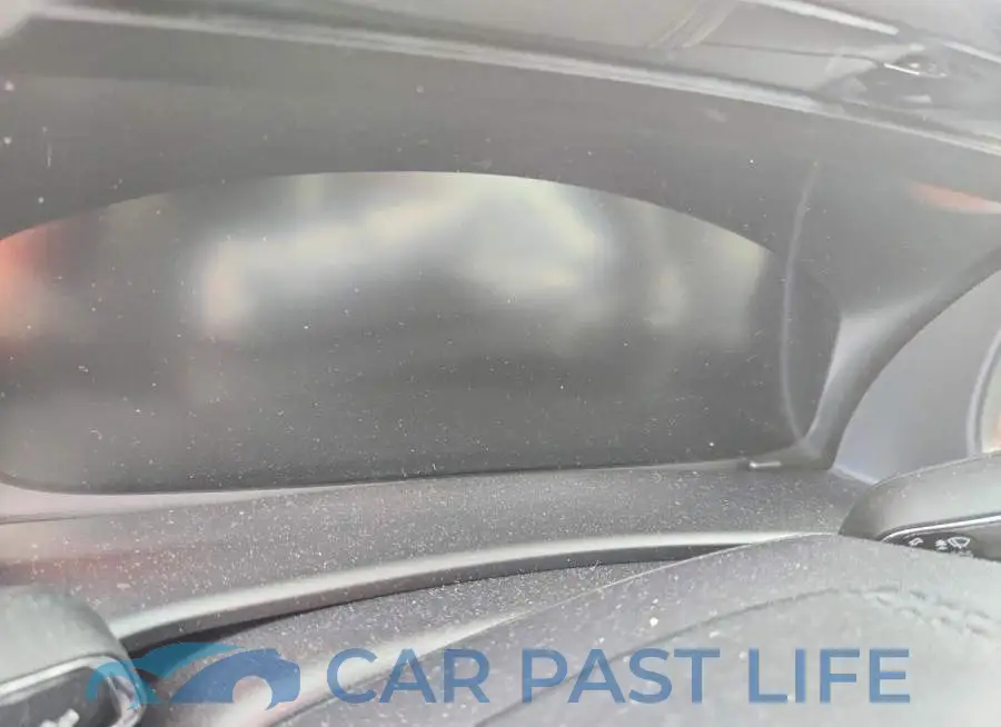 5LM5J7XC8LGL12597# 9
