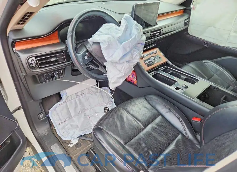5LM5J7XC8LGL12597# 8