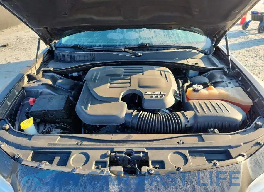 2C3CCAEG4HH552032# 11