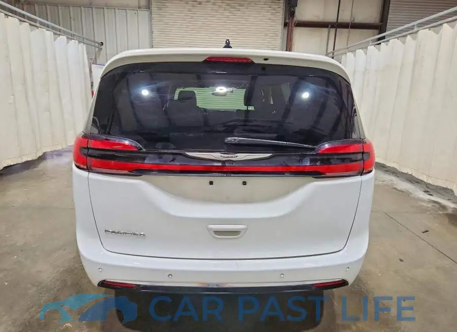 2C4RC1BG1SR507495# 6