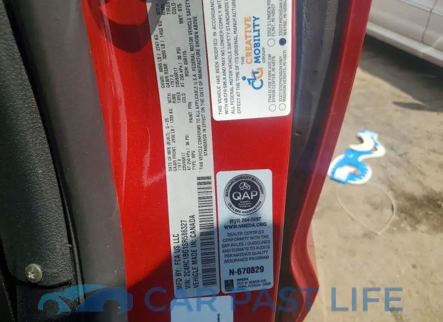 2C4RC1BG1SR586327# 13