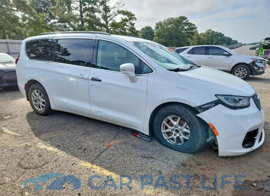 2C4RC1BG3NR138854# 4