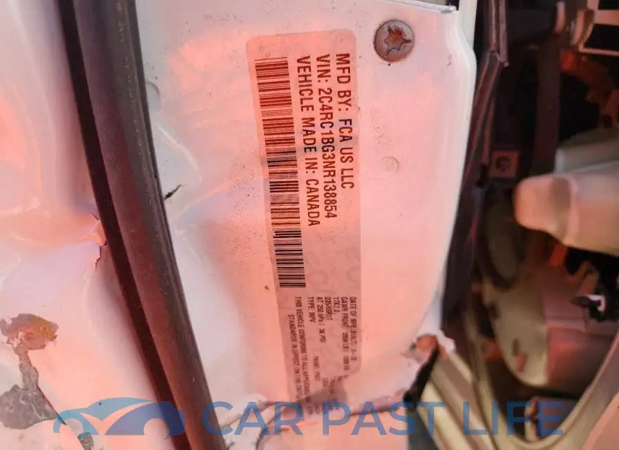 2C4RC1BG3NR138854# 13