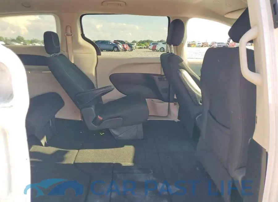 2C4RC1CG9NR204645# 11