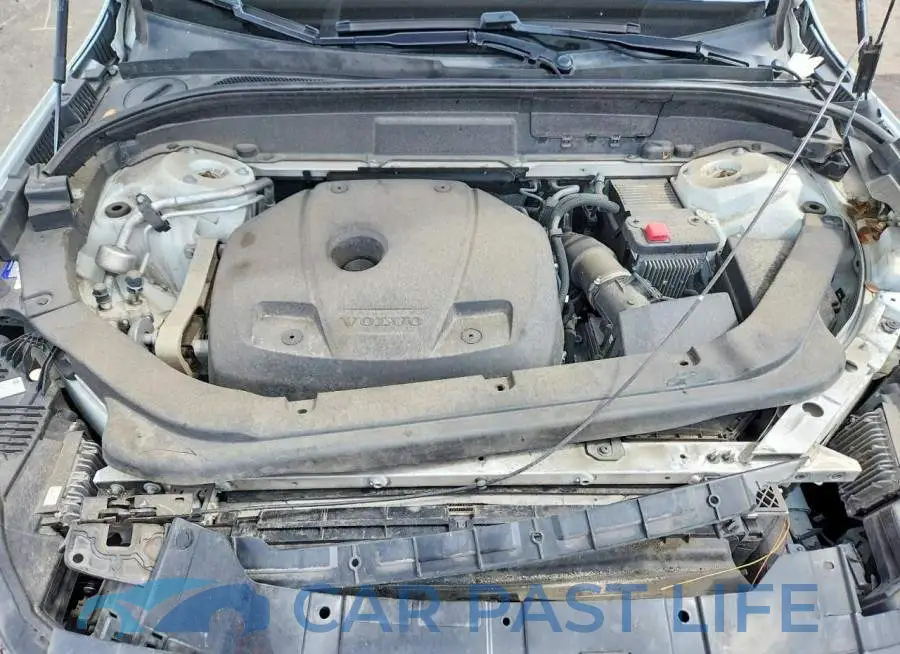 YV4102RK2M1738092# 12