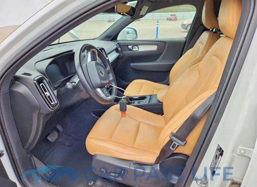 YV4162UK5K2139538# 7