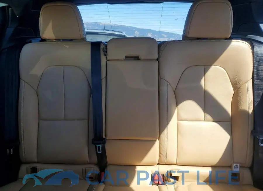 YV4162UL5L2171321# 10