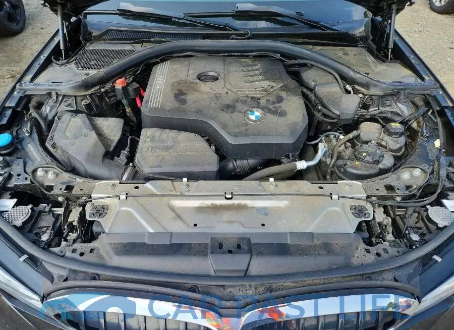 3MW5R7J02M8B90640# 11