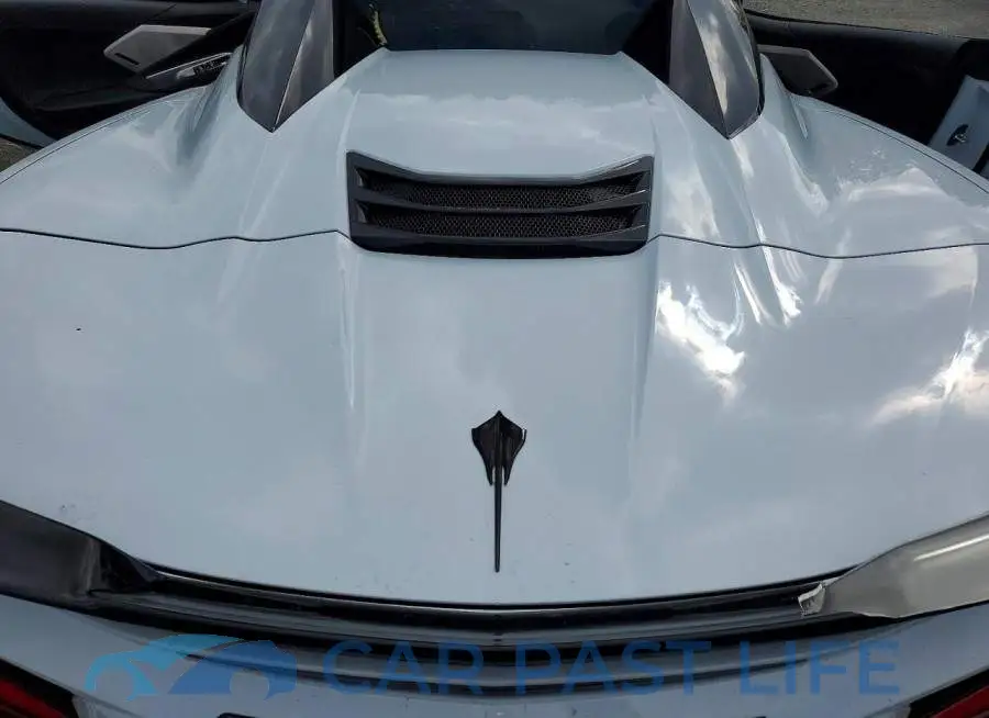 1G1YC3D40R5125016# 11
