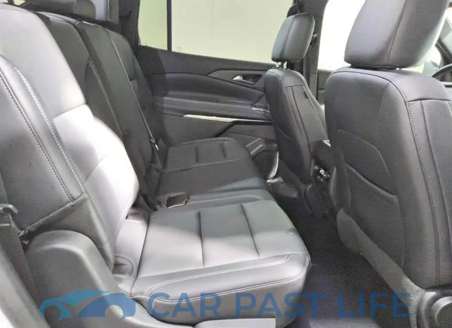 1GNEVGKS1RJ230952# 11