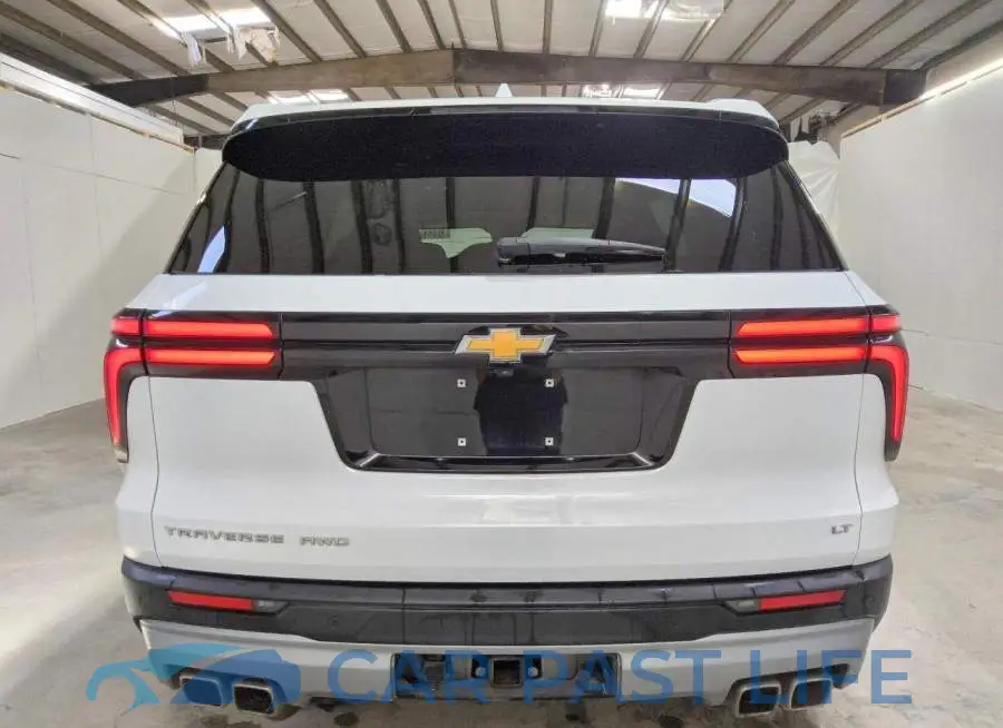 1GNEVGKS1RJ230952# 6