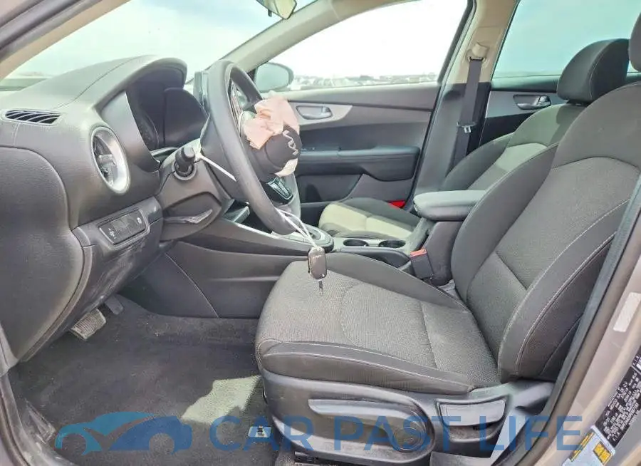 3KPF24AD5PE687183# 7