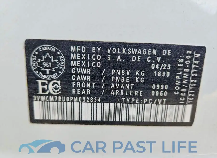 3VWCM7BU0PM032834# 12