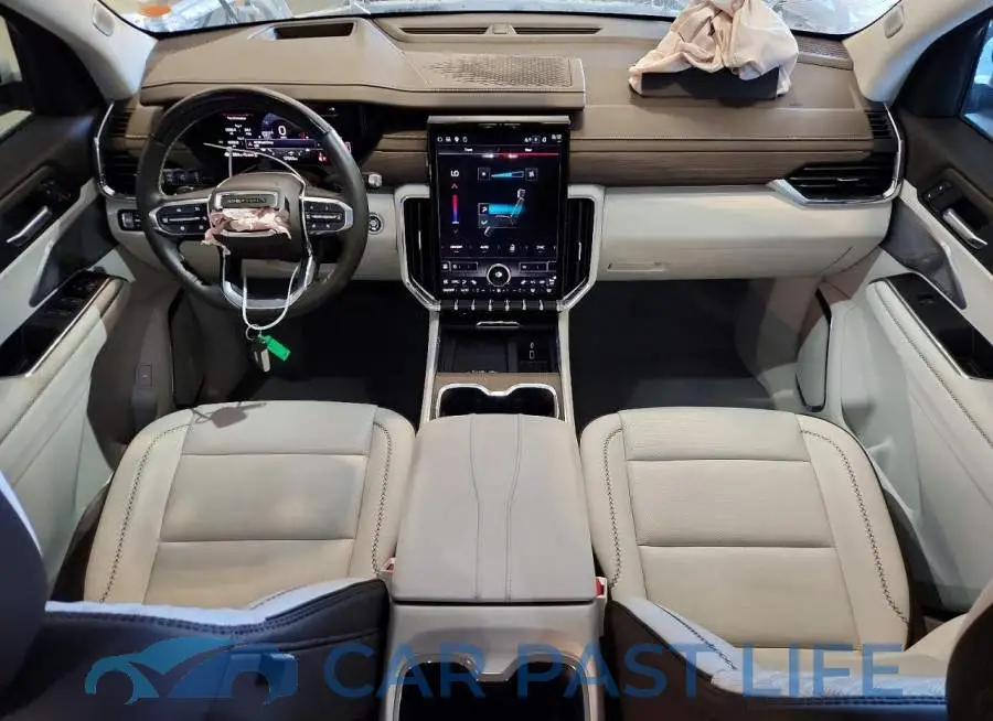 1GKENRRS8SJ132795# 8