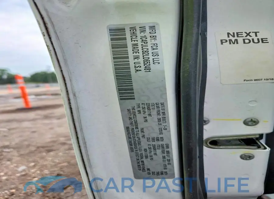 1C4PJLCB2LD652481# 12