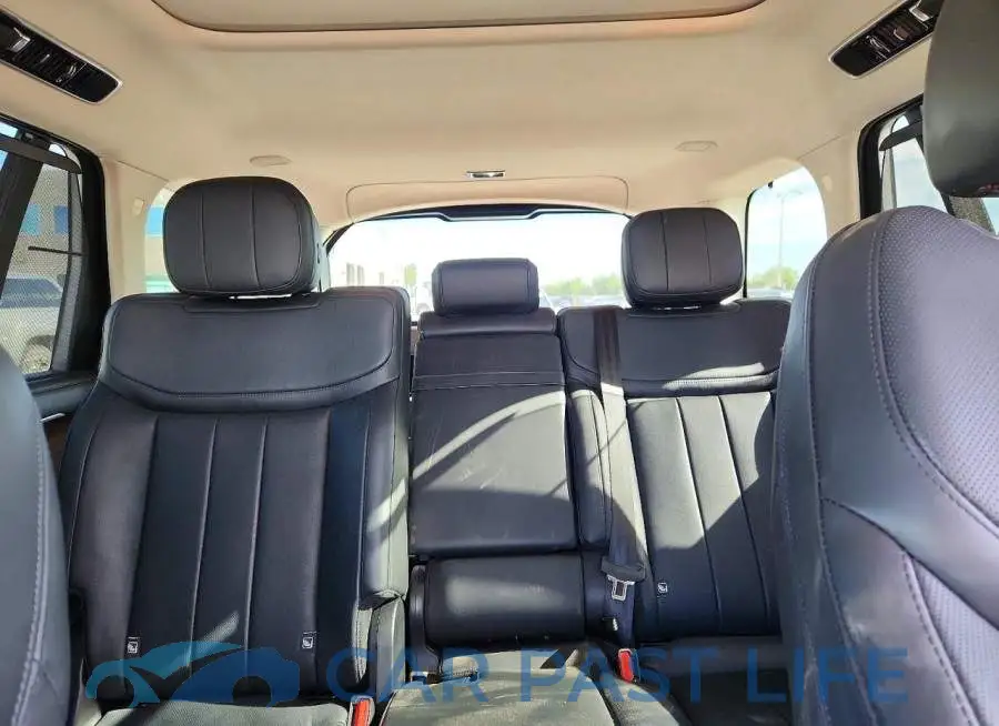 SALKPBE79PA084547# 10