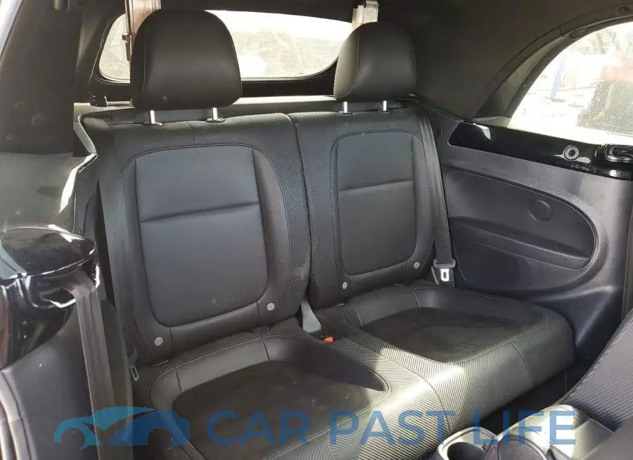 3VW5DAAT5JM503981# 10