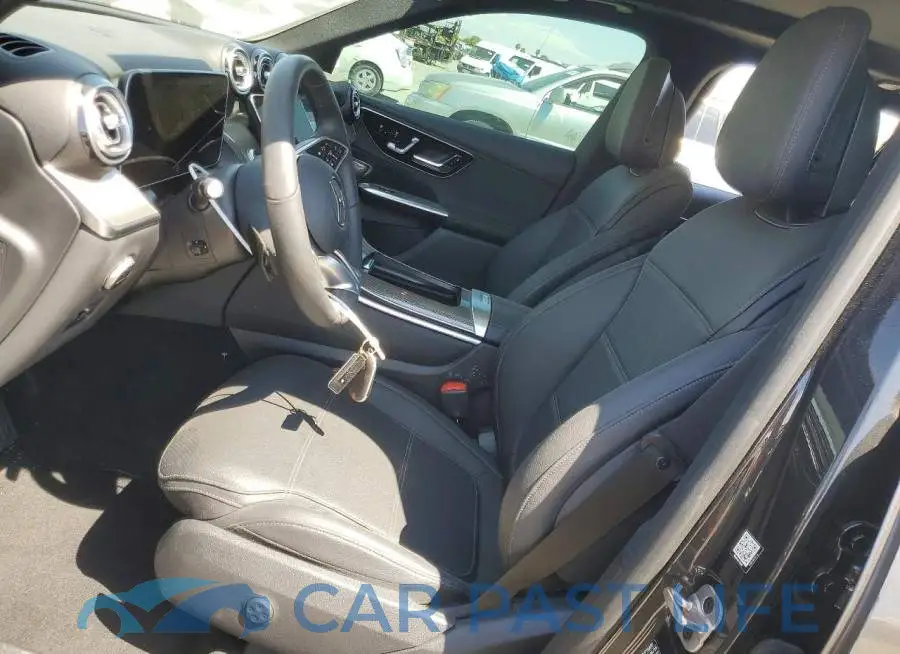 W1NKM4HB9TU106043# 7