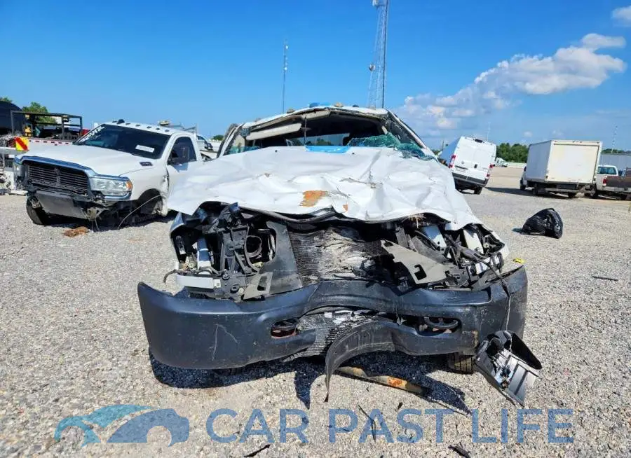 3C63RRGL8JG241297# 5