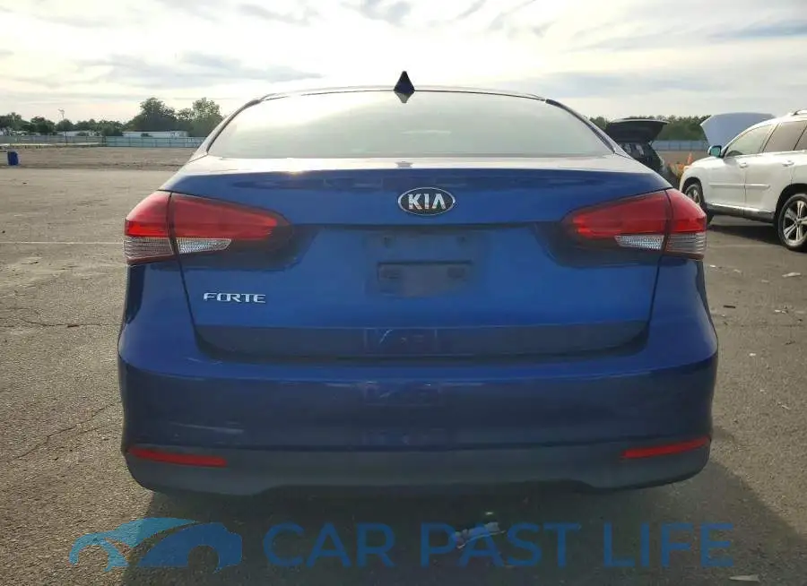 3KPFL4A73JE192656# 6