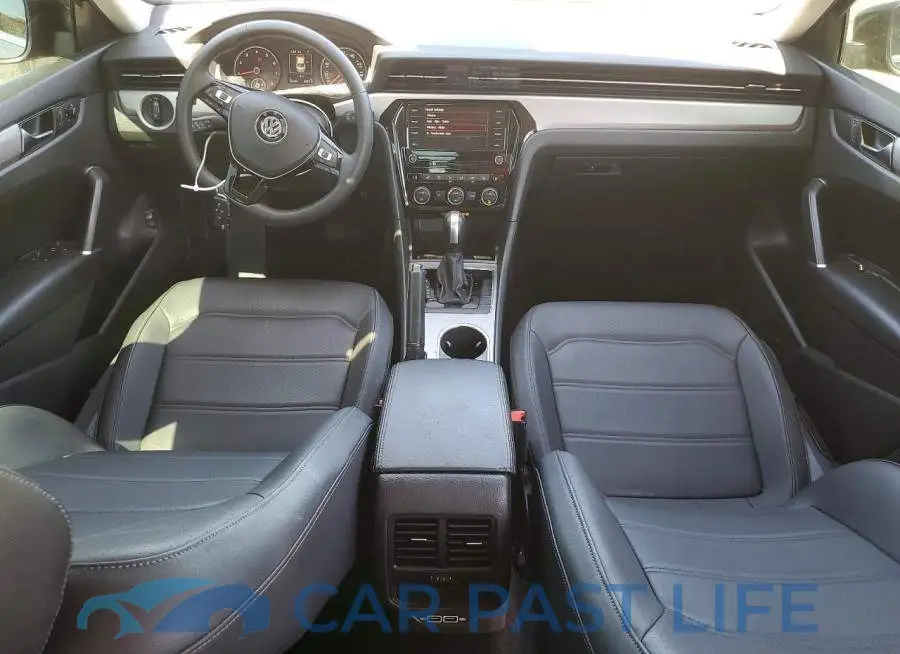 1VWSA7A3XMC012858# 8