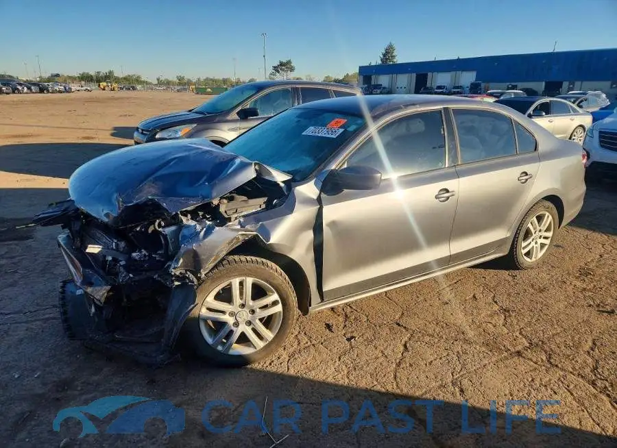 3VW2B7AJXJM244320# 1