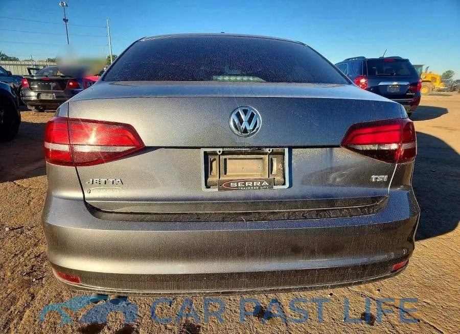 3VW2B7AJXJM244320# 6