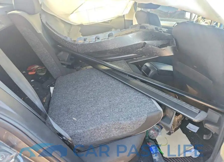 3VW2B7AJXJM244320# 10